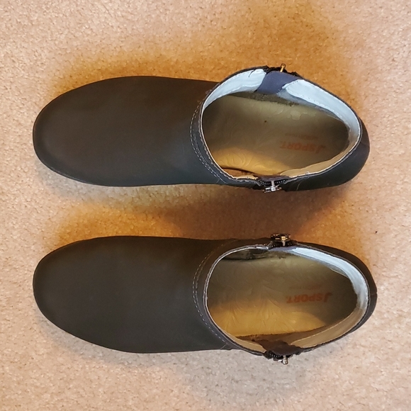 J Sport black suede ankle boots size 11M *practically new* - Picture 4 of 12